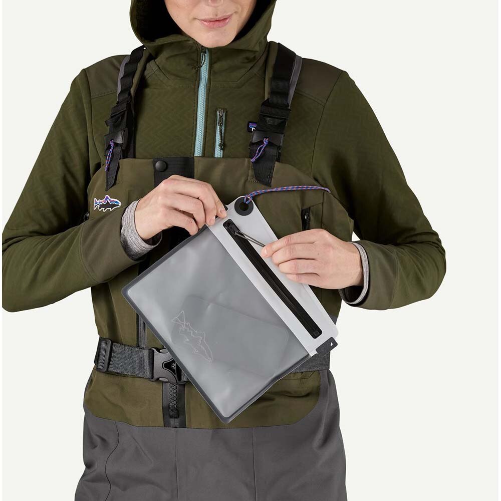 Patagonia Swiftcurrent Expedition Zip Front Waders Women's in Basin Green
